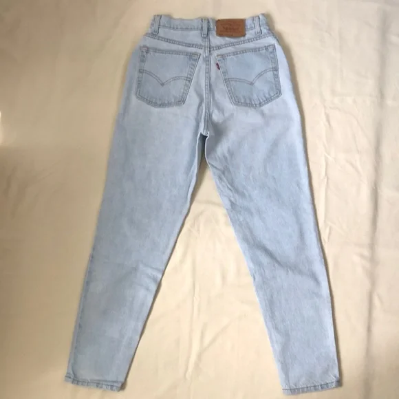 Vintage Levi’s 512 Light Wash Jeans